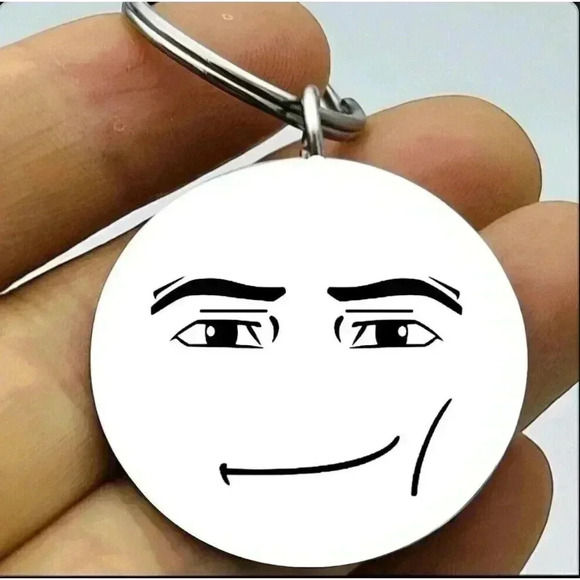 Roblox Funny Face Hot Cute Art Keychain Stainless Steel - Picture 1 of 1
